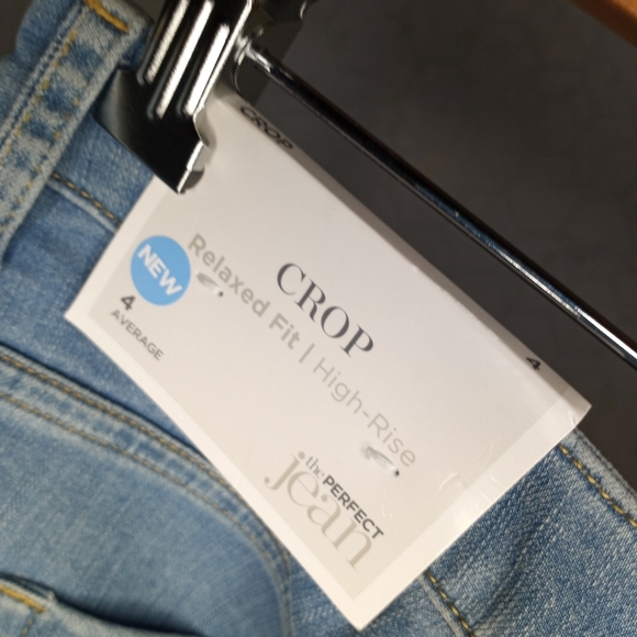 Christopher & Banks stonewash everyday denim crop - Picture 13 of 13